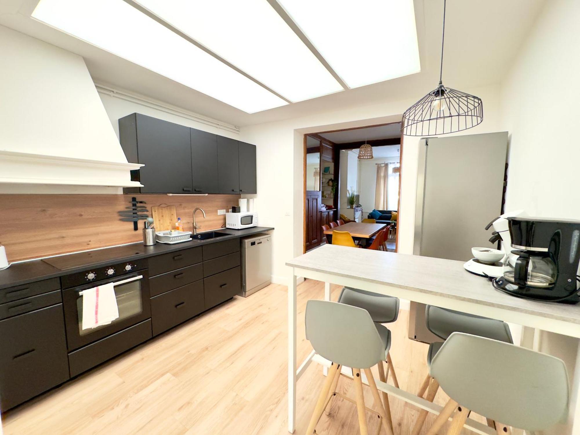 אמיינס 4 Chambres - Grande Maison - Parking - Jardin מראה חיצוני תמונה