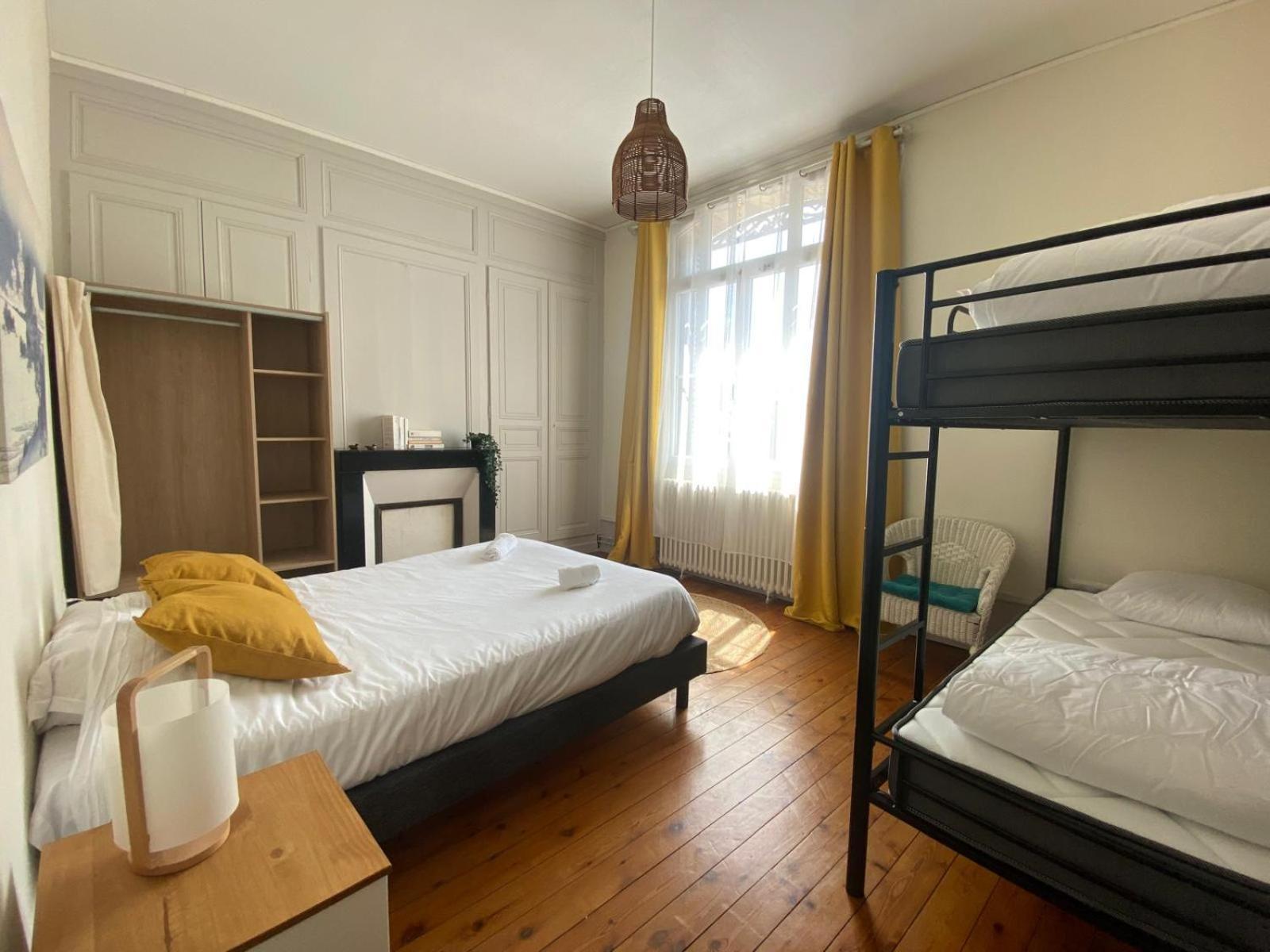 אמיינס 4 Chambres - Grande Maison - Parking - Jardin מראה חיצוני תמונה